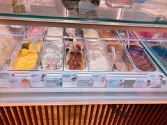 -VENCHI 闻绮(上海佛罗伦萨小镇店)