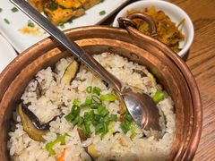 铜锅牛肝菌焖饭-一坐一忘云南菜(嘉里中心店)