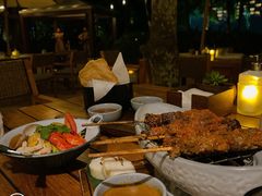 -三亚艾迪逊酒店·海滩烧烤 BARBACOA·现场乐队·浪漫晚餐·烧烤海鲜