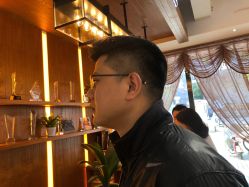-心迪染发专门店