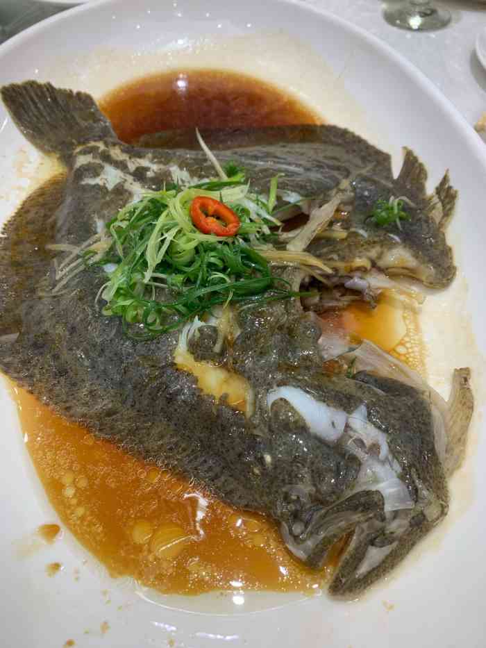 御水湾酒楼-"听亲戚说最近他家的长脚蟹挺便宜,于是又去.