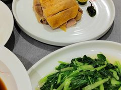 -唔哩赞·崇明私藏菜(建国西路店)