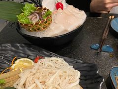 -湊湊火锅·茶憩(打浦桥日月光店)