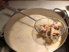 招牌猪肚鸡火锅-尚尚仙·酸汤猪手·猪肚鸡火锅(华联万柳购物中心店)