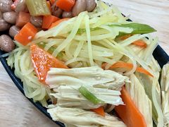 凉菜拼盘-筋饼豆腐脑一绝