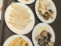 -天宜隆蘑菇宴火锅(石景山旗舰店)