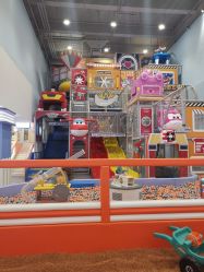 -乐多星球潮玩中心(沈阳嘉里城店)