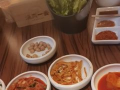 -烧肉一番·新韩式炭火烤肉(大岭山店)