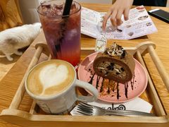 奥利奥咸奶油蛋糕卷-猫小主咖啡·猫咖cat cafe(福田店)