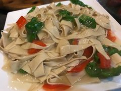 -东北农家院·铁锅炖(莘庄店)