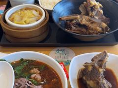 -三千粉牛肉米粉(来客茂店)