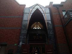 -钟书阁(松江泰晤士小镇店)