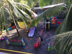 -三亚湾海居铂尔曼度假酒店