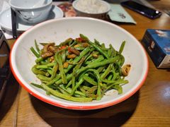 -黄泥岗·地道湖北菜(奥特莱斯店)