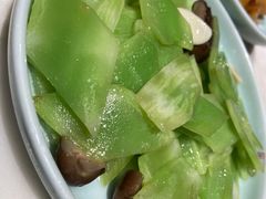 莴笋小花菇-小吊梨汤·北京菜·烤鸭(鸟巢店)