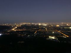 -鬼笑石后山停车场