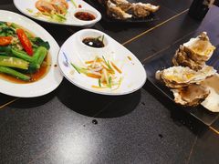 -吉香碳烤生蚝(仙霞路店)