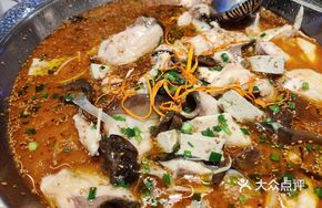 Grand River Banquet Special Pot
