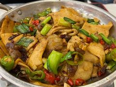 -江城燕子大排档(江汉路步行街店)