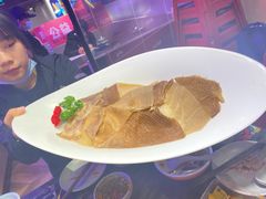 -热火朝天鲜切牛肉火锅(南强街巷店)