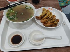 -草桥清真牛肉锅贴扁食店