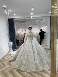点击看大图 -予白婚纱礼服馆
