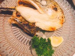 鹽烤三文魚頭-隐泉之语日式料理(王府中环店)