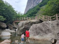 -鄣山大峡谷