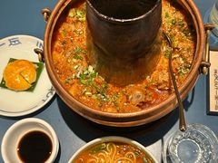 -一坐一忘云南菜(嘉里中心店)