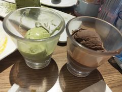 -必胜客(新中纬店)