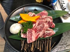-草家酱蟹炭火烤肉店(珲春南路一店)