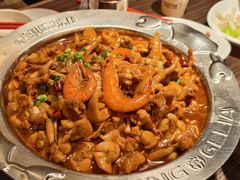 -胖哥俩肉蟹煲(华贸店)