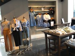 -Abercrombie & Fitch(天环广场店)