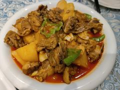 新疆大盘鸡-巴扎美食·新疆菜·西域歌舞表演餐厅(新疆大厦店)