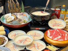 -牛牛和牛海鲜粥底火锅(长虹国际城店)