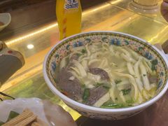 -金杨拉面王小吃面馆·牛三宝面·红烧牛肉粉
