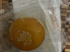 -鲍师傅糕点(江苏路店)