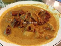咖喱牛筋腩-翠华餐厅