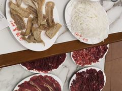 -乌记鲜活牛肉城(金砂东路店)