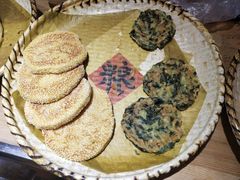 -闯关东东北农家菜(崂山石老人店)