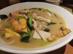 特色海鲜面-荣家黄鱼面(前滩太古里店)