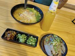 -勺子米线·云南传统小吃市集(四方街店)