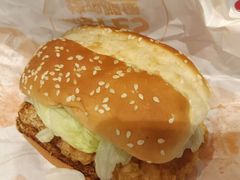 -肯德基(西影路店)