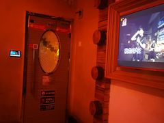 -歌迷量贩KTV(南阳路店)