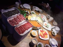 -蒙肥羊·酸汤潮牛·鲜牛肉火锅烤肉自助(岗顶店)