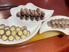 -白鹿苑蒙餐(鄂温克宾馆店)