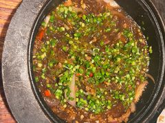 -万重锦·人文川菜馆(骡马市店)