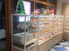 面包甜点陈列柜-85度C(生甜甜圈研究工坊·上海局门店)