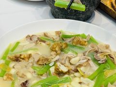 -洪平血旺椒麻鸡雅鱼饭店(熊猫大道店)