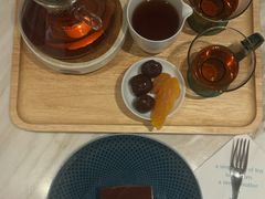-théATRE 茶聚场(王府中環店)